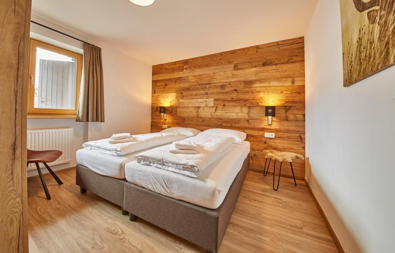 Glemm Lodge Apartments - Joker Card Im Sommer Inklusive Saalbach-Hinterglemm Buitenkant foto