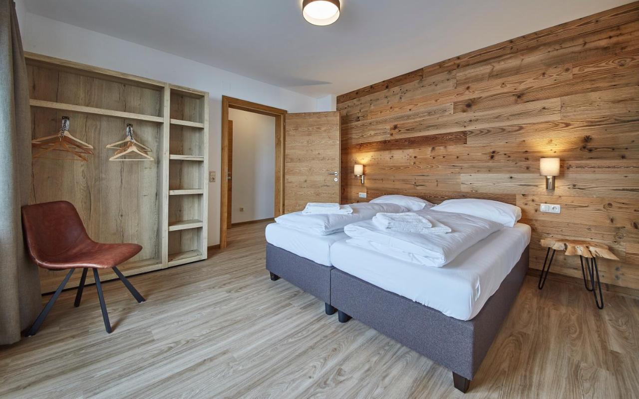 Glemm Lodge Apartments - Joker Card Im Sommer Inklusive Saalbach-Hinterglemm Buitenkant foto