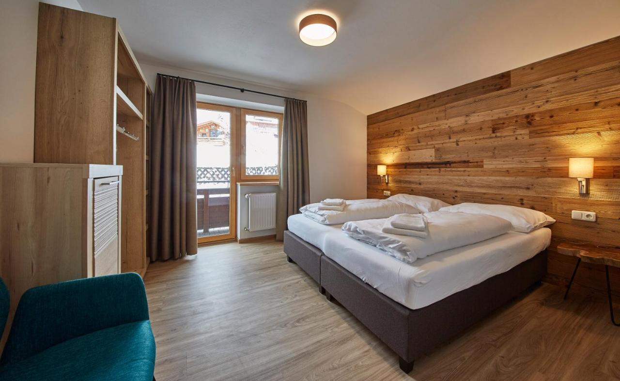 Glemm Lodge Apartments - Joker Card Im Sommer Inklusive Saalbach-Hinterglemm Buitenkant foto