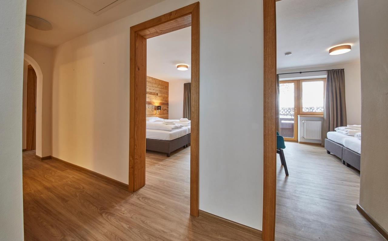 Glemm Lodge Apartments - Joker Card Im Sommer Inklusive Saalbach-Hinterglemm Buitenkant foto
